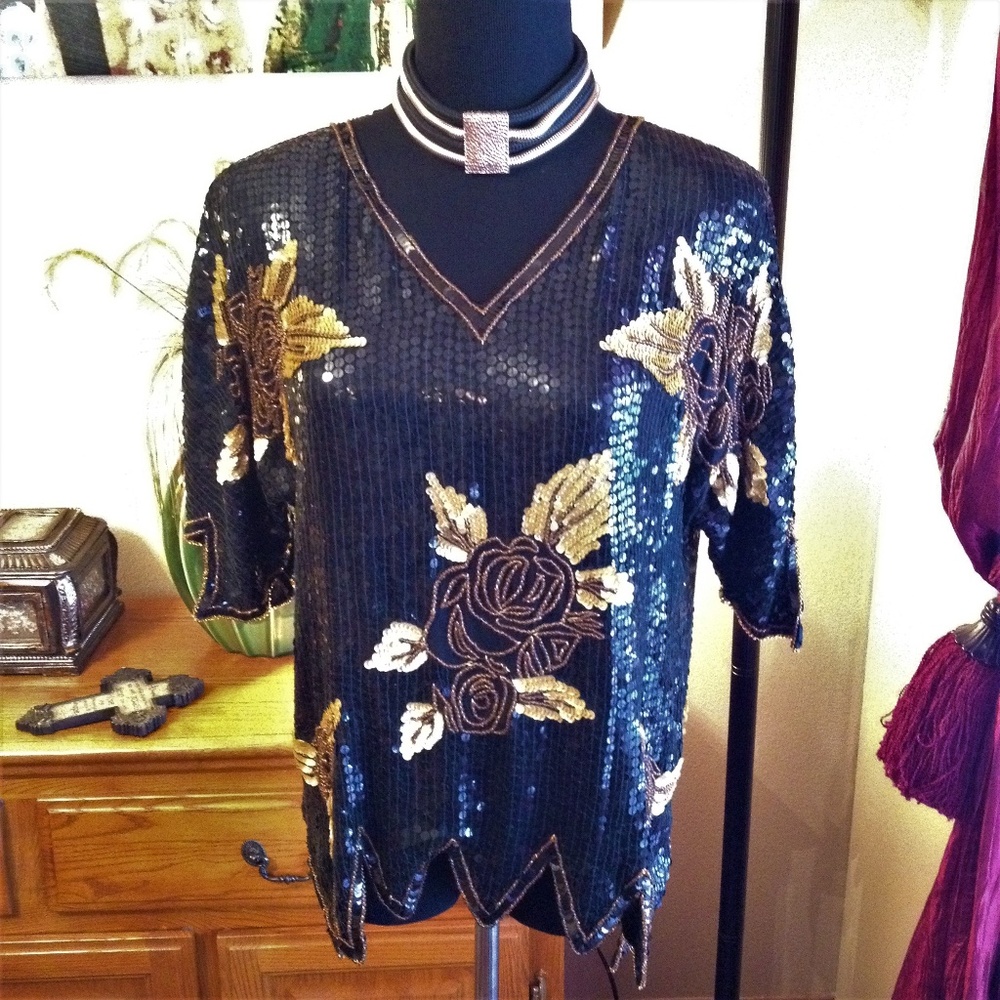 Vintage ROYAL FEELINGS Black &Gold Sequin top - Picture 12 of 13